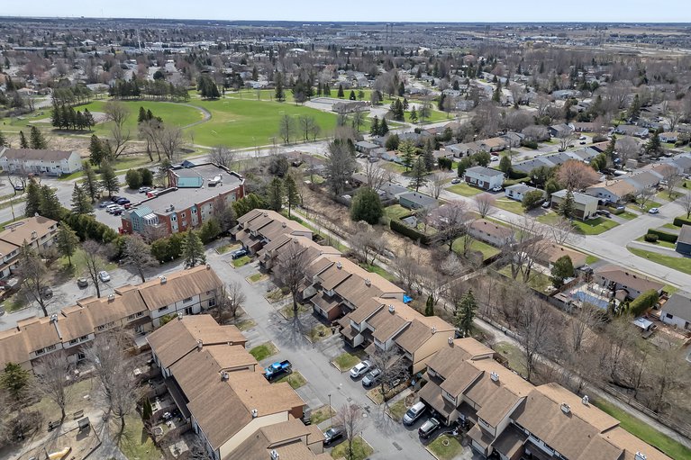 X12114984/82-baneberry-crescent/kanata-glencairnhazeldean/ottawa/ontario/K2L2Y4_51