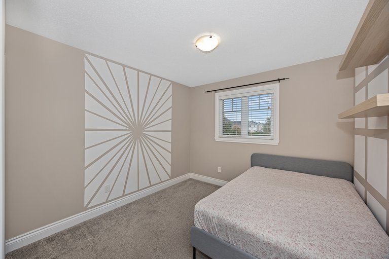 X12454230/1184-docteur-corbeil-boulevard/town-of-rockland/clarence-rockland/ontario/K2K0G9_16