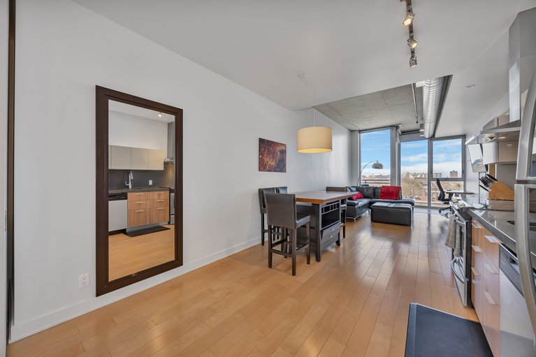X12130540/706-360-mcleod-street/ottawa-centre/ottawa/ontario/K2P1A9_11