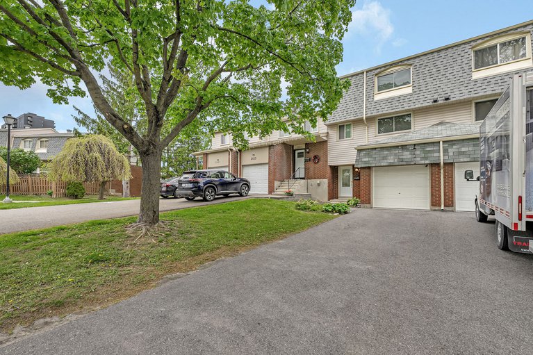 X12165361/65-2425-southvale-crescent/sheffield-glenindustrial-park/ottawa/ontario/K1B4T8_3