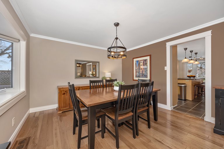 X12802098/277-park-grove-drive/queenswood-heights-south/ottawa/ontario/K1E2S9_14