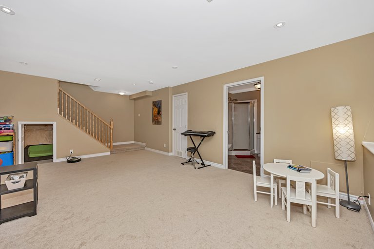 X12216574/166-haramis-drive/renfrew/renfrew/ontario/K7V4M8_35
