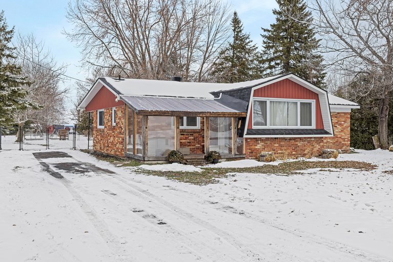 X12600566/4691-county-road/the-nation-municipality/nation/ontario/K7S3G9_4