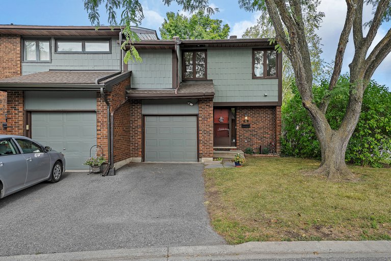 X12381127/8-chisholm-court/kanata-beaverbrook/ottawa/ontario/K2K1E2_1