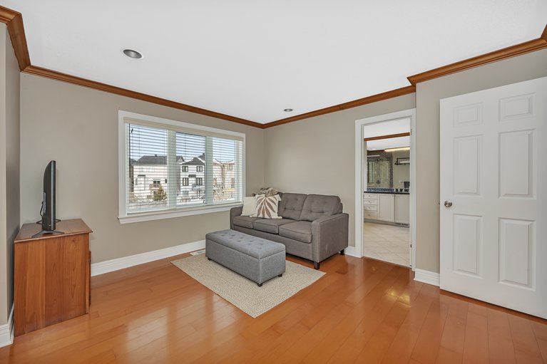 X12179480/24-tierney-drive/barrhaven-longfields/ottawa/ontario/K2J4T3_31