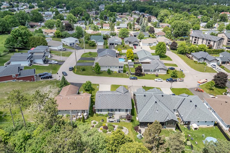 X12216574/166-haramis-drive/renfrew/renfrew/ontario/K7V4M8_58