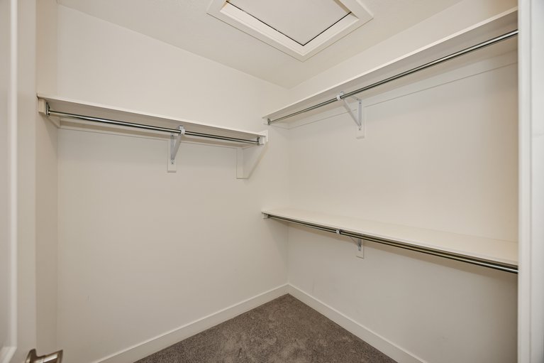 X12552190/4007-jockvale-road/barrhaven-heritage-park/ottawa/ontario/K2J6Y8_28