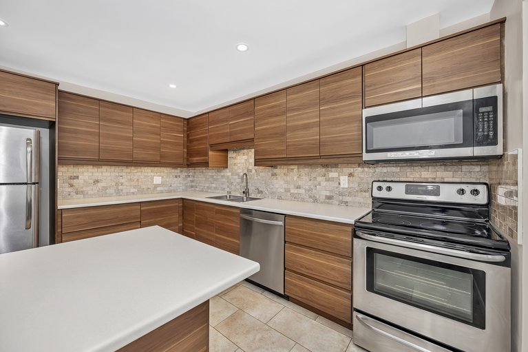 X12381127/8-chisholm-court/kanata-beaverbrook/ottawa/ontario/K2K1E2_12