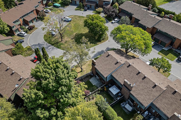 X12381127/8-chisholm-court/kanata-beaverbrook/ottawa/ontario/K2K1E2_57