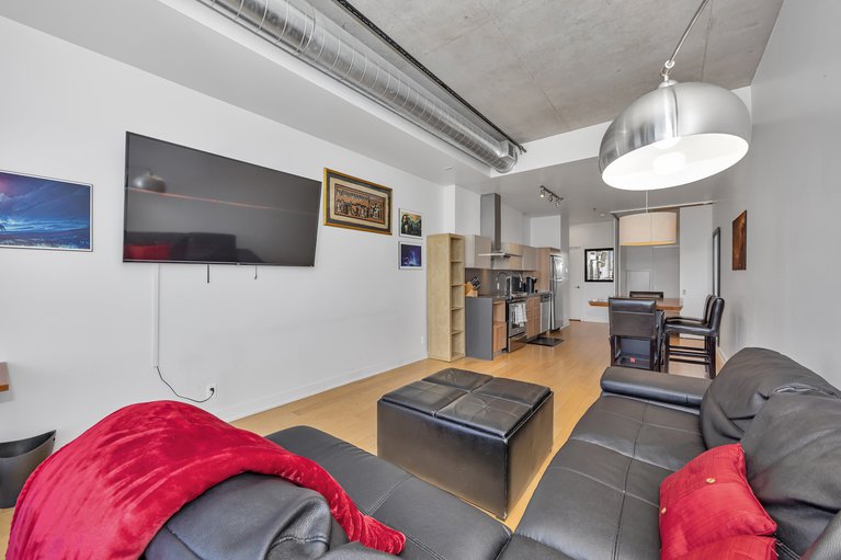 X12130540/706-360-mcleod-street/ottawa-centre/ottawa/ontario/K2P1A9_18