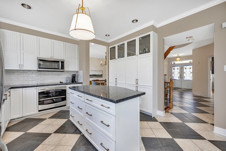 X12179480/24-tierney-drive/barrhaven-longfields/ottawa/ontario/K2J4T3_18