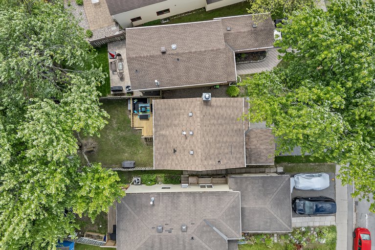 X12181933/217-equestrian-drive/kanata-bridlewood/ottawa/ontario/K2M1A5_43