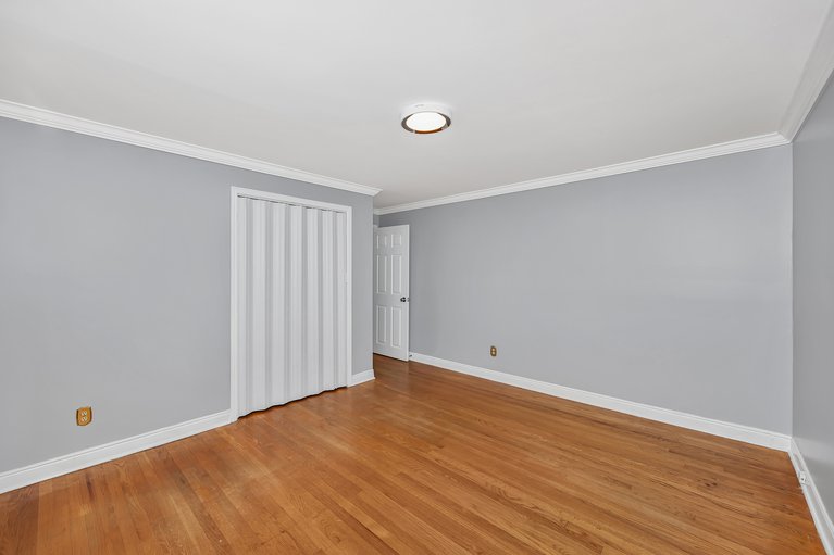 X12558016/345-poulin-avenue/britannia/ottawa/ontario/K2B5T9_29