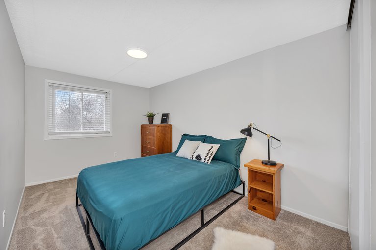 X12114984/82-baneberry-crescent/kanata-glencairnhazeldean/ottawa/ontario/K2L2Y4_28