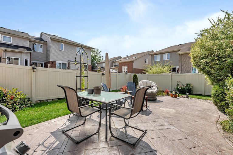 X12400154/236-bookton-place/riverside-southgloucester-glen/ottawa/ontario/K1V2H5_45
