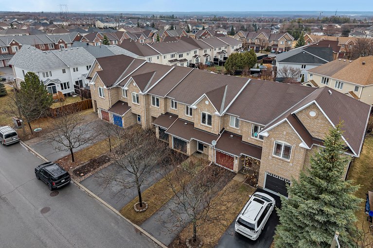 X13006092/217-hunterbrook-street/kanata-morgans-grantsouth-march/ottawa/ontario/K2K0E6_49