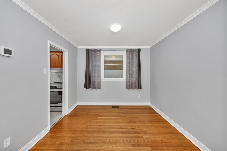 X12558016/345-poulin-avenue/britannia/ottawa/ontario/K2B5T9_15