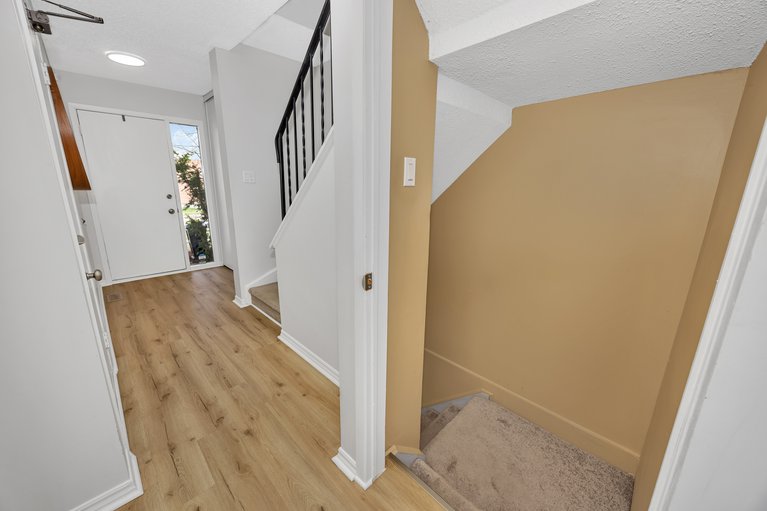 X12114984/82-baneberry-crescent/kanata-glencairnhazeldean/ottawa/ontario/K2L2Y4_34