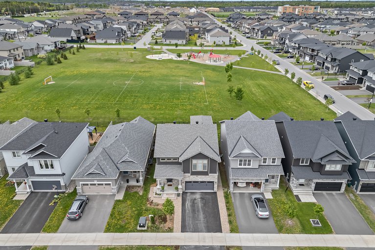 X12171439/88-defence-street/kanata-emerald-meadowstrailwest/ottawa/ontario/K2V0N3_66