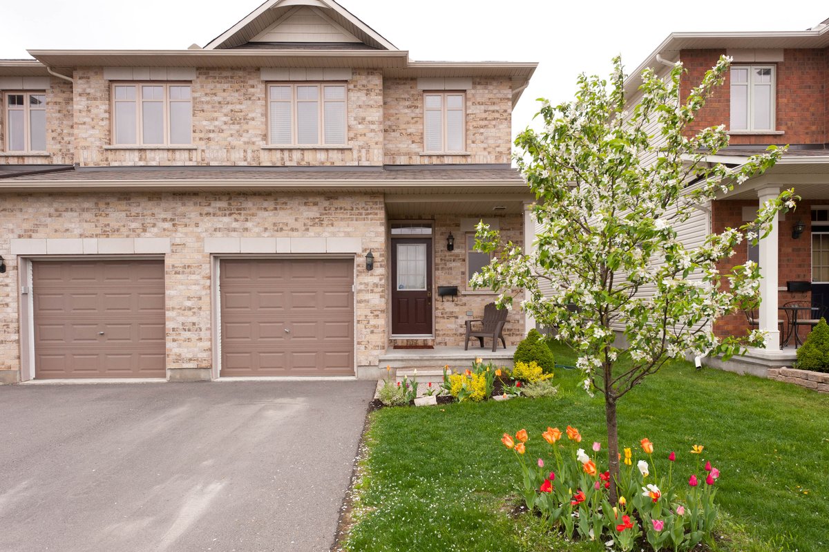 real estate team for ottawa, on, canada 794 Nakina Way, Riverside South