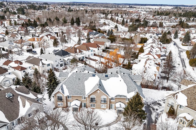 X12001672/1b-111-robson-court/kanata-kanata-lakesheritage-hills/ottawa/ontario/K2K2W1_35