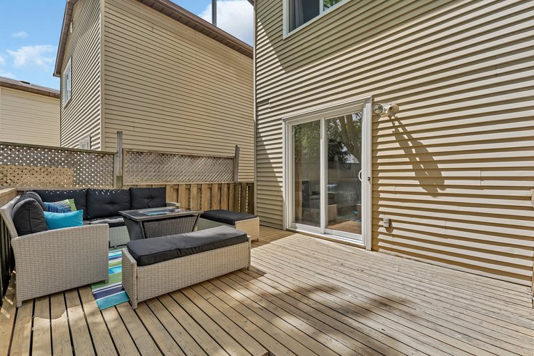 X12181933/217-equestrian-drive/kanata-bridlewood/ottawa/ontario/K2M1A5_37