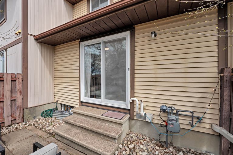 X12114984/82-baneberry-crescent/kanata-glencairnhazeldean/ottawa/ontario/K2L2Y4_42