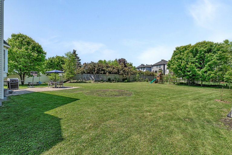 X12179480/24-tierney-drive/barrhaven-longfields/ottawa/ontario/K2J4T3_47