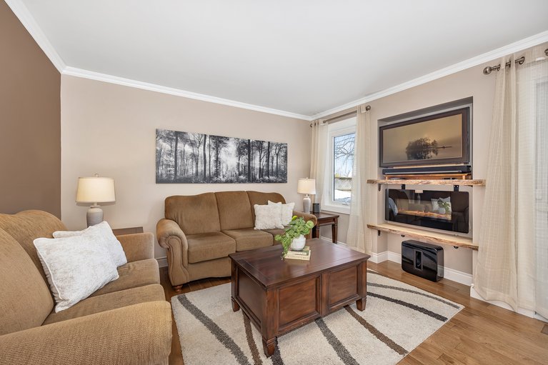 X12802098/277-park-grove-drive/queenswood-heights-south/ottawa/ontario/K1E2S9_40