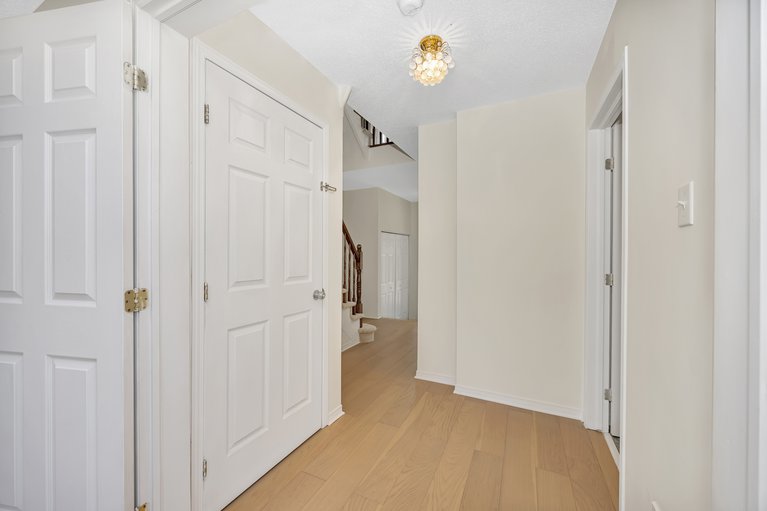 X12151421/573-neighbourhood-way/riverview-park/ottawa/ontario/K1G6N5_7