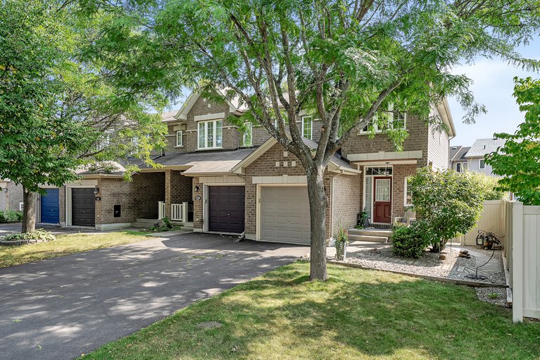 X12400154/236-bookton-place/riverside-southgloucester-glen/ottawa/ontario/K1V2H5_3