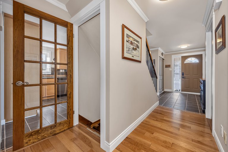 X12802098/277-park-grove-drive/queenswood-heights-south/ottawa/ontario/K1E2S9_34