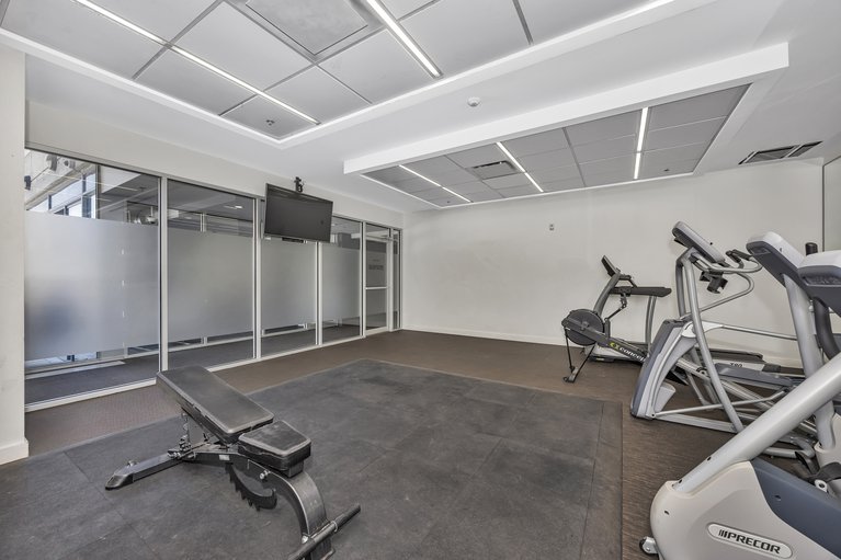 X12178442/706-360-mcleod-street/ottawa-centre/ottawa/ontario/K2P1A9_33
