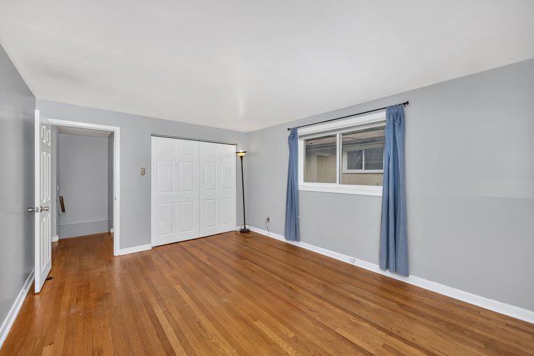 X12558016/345-poulin-avenue/britannia/ottawa/ontario/K2B5T9_26