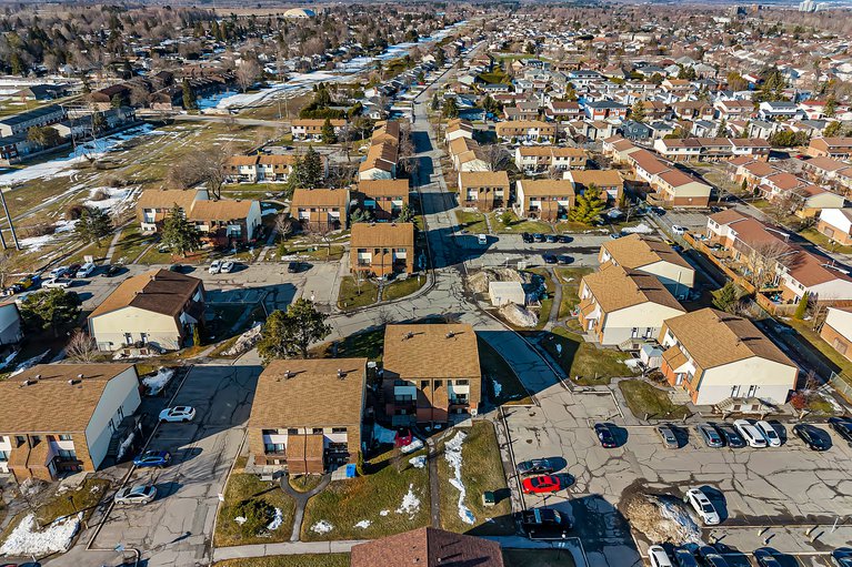 X12876316/23a-woodvale-green-none/craig-henrywoodvale/ottawa/ontario/K2G4H3_40