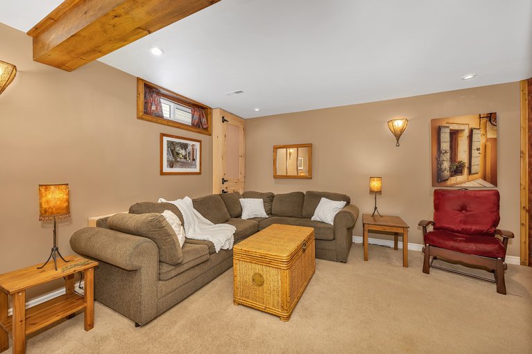 X12802098/277-park-grove-drive/queenswood-heights-south/ottawa/ontario/K1E2S9_36