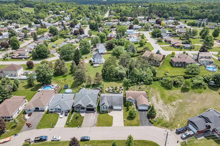 X12216574/166-haramis-drive/renfrew/renfrew/ontario/K7V4M8_54