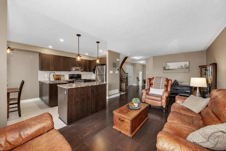 X13006092/217-hunterbrook-street/kanata-morgans-grantsouth-march/ottawa/ontario/K2K0E6_11