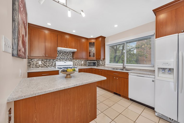 X12165361/65-2425-southvale-crescent/sheffield-glenindustrial-park/ottawa/ontario/K1B4T8_14