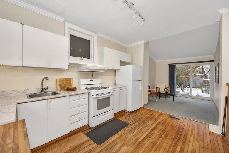 X12544268/681-cooper-street/ottawa-centre/ottawa/ontario/K1R5J3_18