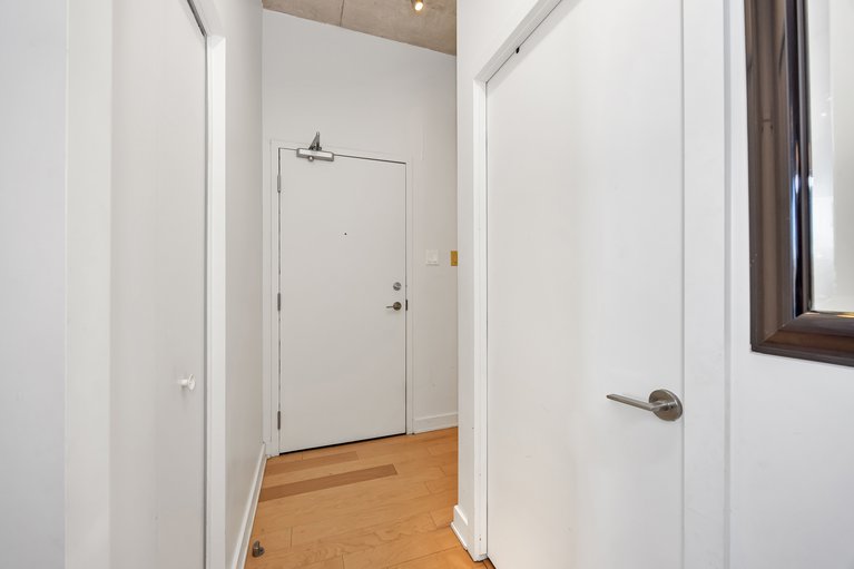 X12130540/706-360-mcleod-street/ottawa-centre/ottawa/ontario/K2P1A9_8