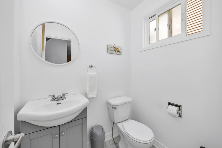 X12181933/217-equestrian-drive/kanata-bridlewood/ottawa/ontario/K2M1A5_18