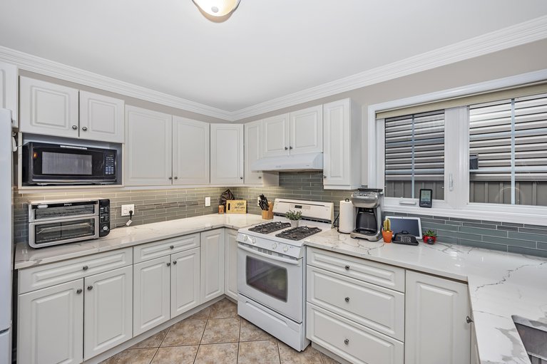 X12216574/166-haramis-drive/renfrew/renfrew/ontario/K7V4M8_19