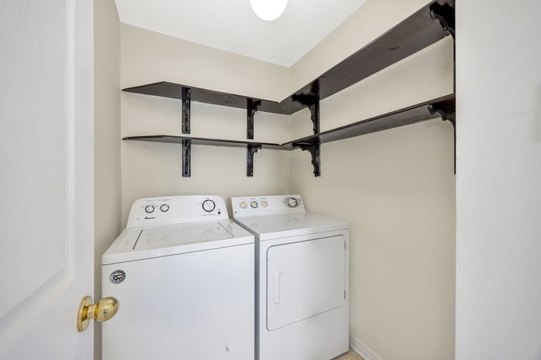 X12151421/573-neighbourhood-way/riverview-park/ottawa/ontario/K1G6N5_29