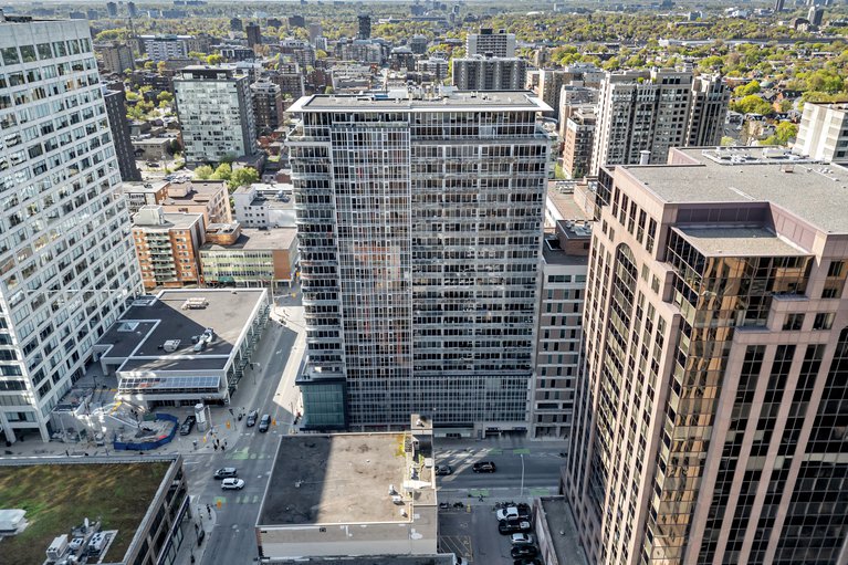 X12148184/704-324-laurier-avenue/ottawa-centre/ottawa/ontario/K1N6P6_1