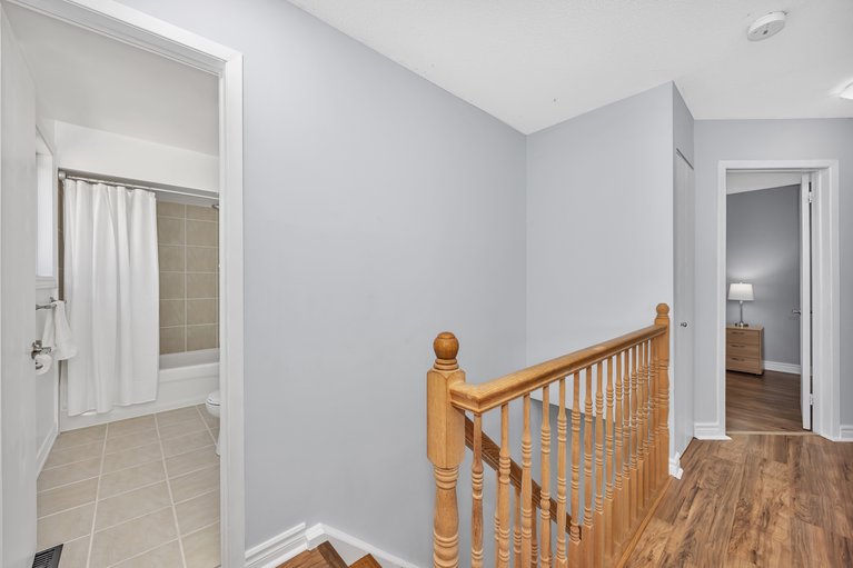 X12181933/217-equestrian-drive/kanata-bridlewood/ottawa/ontario/K2M1A5_20