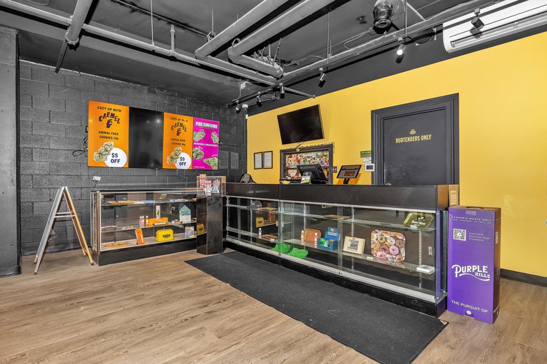 X12564330/101-179-george-st/byward-market/ottawa/on/K1N1J8_8