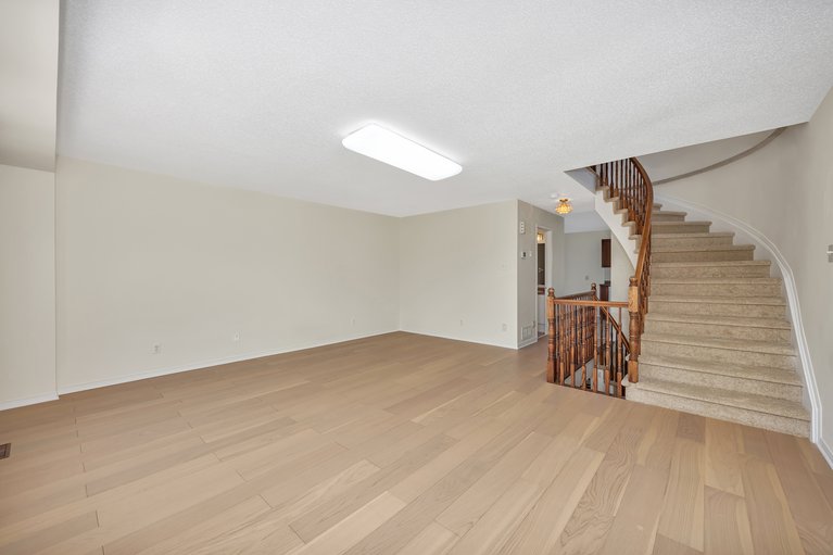X12151421/573-neighbourhood-way/riverview-park/ottawa/ontario/K1G6N5_16