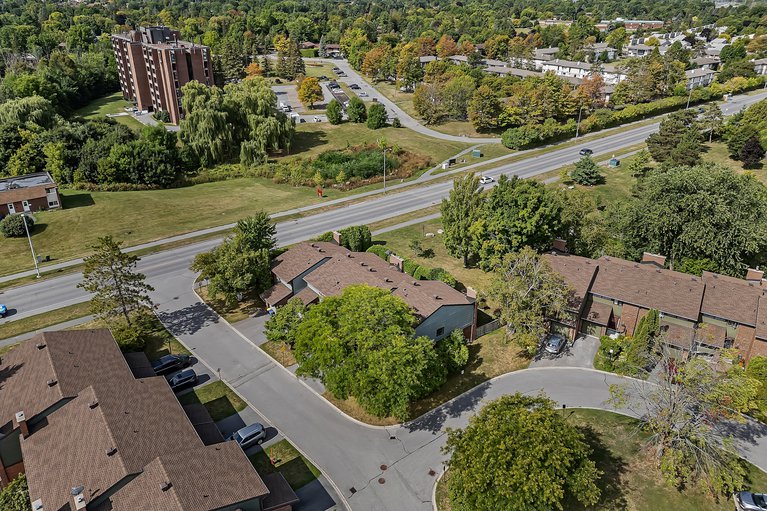 X12381127/8-chisholm-court/kanata-beaverbrook/ottawa/ontario/K2K1E2_53