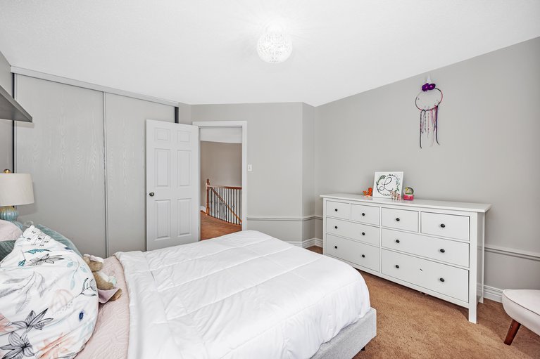 X12179480/24-tierney-drive/barrhaven-longfields/ottawa/ontario/K2J4T3_37